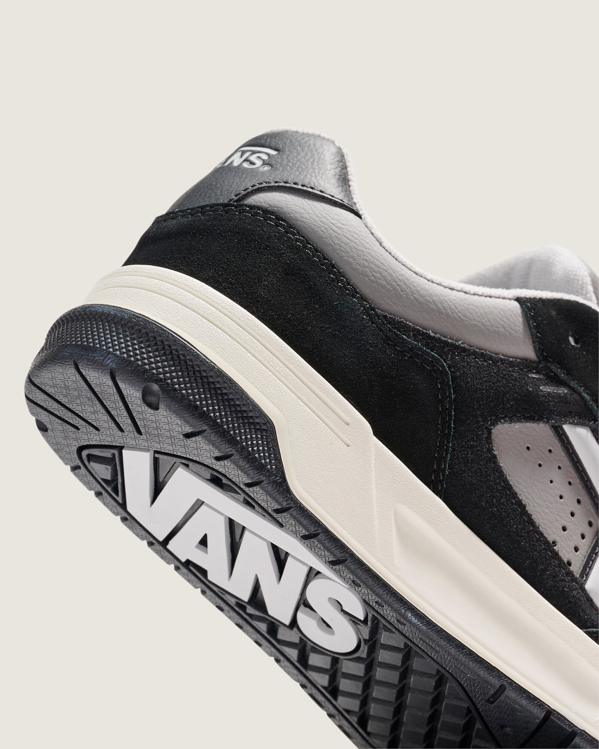 Zapatillas Upland - 1; Zapatillas Upland - 2; Zapatillas Upland - 3; Zapatillas Upland - 4; Zapatillas Upland - 5; Zapatillas Upland - 6; Zapatillas Upland - 7; Zapatillas Upland - 8; Zapatillas Upland - 9; Zapatillas Upland - 10