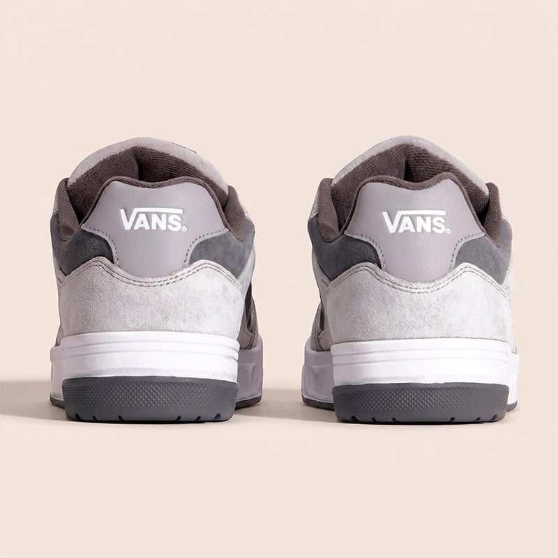 zapatillas-upland-vn000d6fewr-6nf-gris