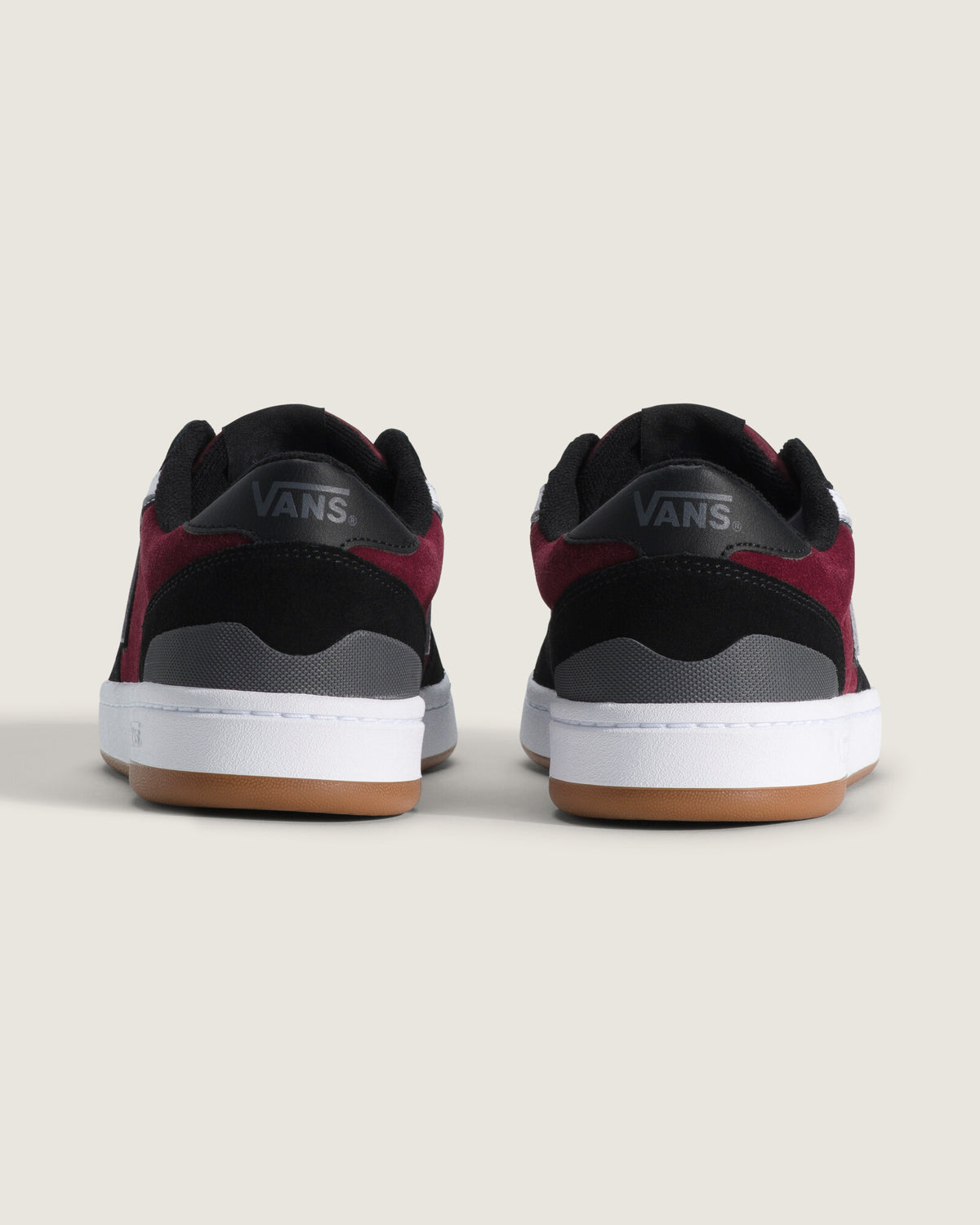 Zapatillas Lowland 2.0 - 1; Zapatillas Lowland 2.0 - 2; Zapatillas Lowland 2.0 - 3; Zapatillas Lowland 2.0 - 4; Zapatillas Lowland 2.0 - 5; Zapatillas Lowland 2.0 - 6; Zapatillas Lowland 2.0 - 7; Zapatillas Lowland 2.0 - 8; Zapatillas Lowland 2.0 - 9; Zapatillas Lowland 2.0 - 10