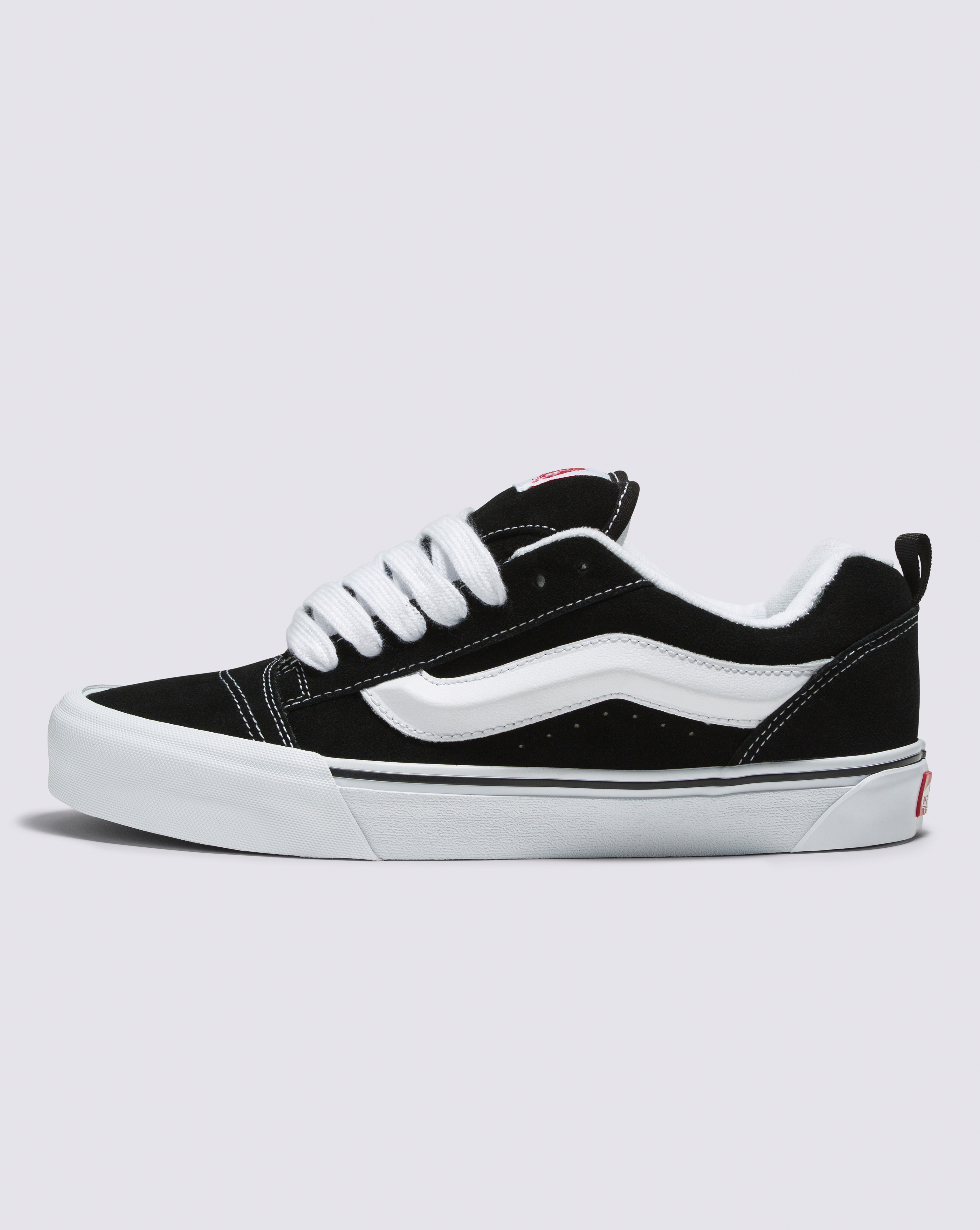 Ropa Accesorios y zapatillas urbanas Vans originales para hombre y mujer