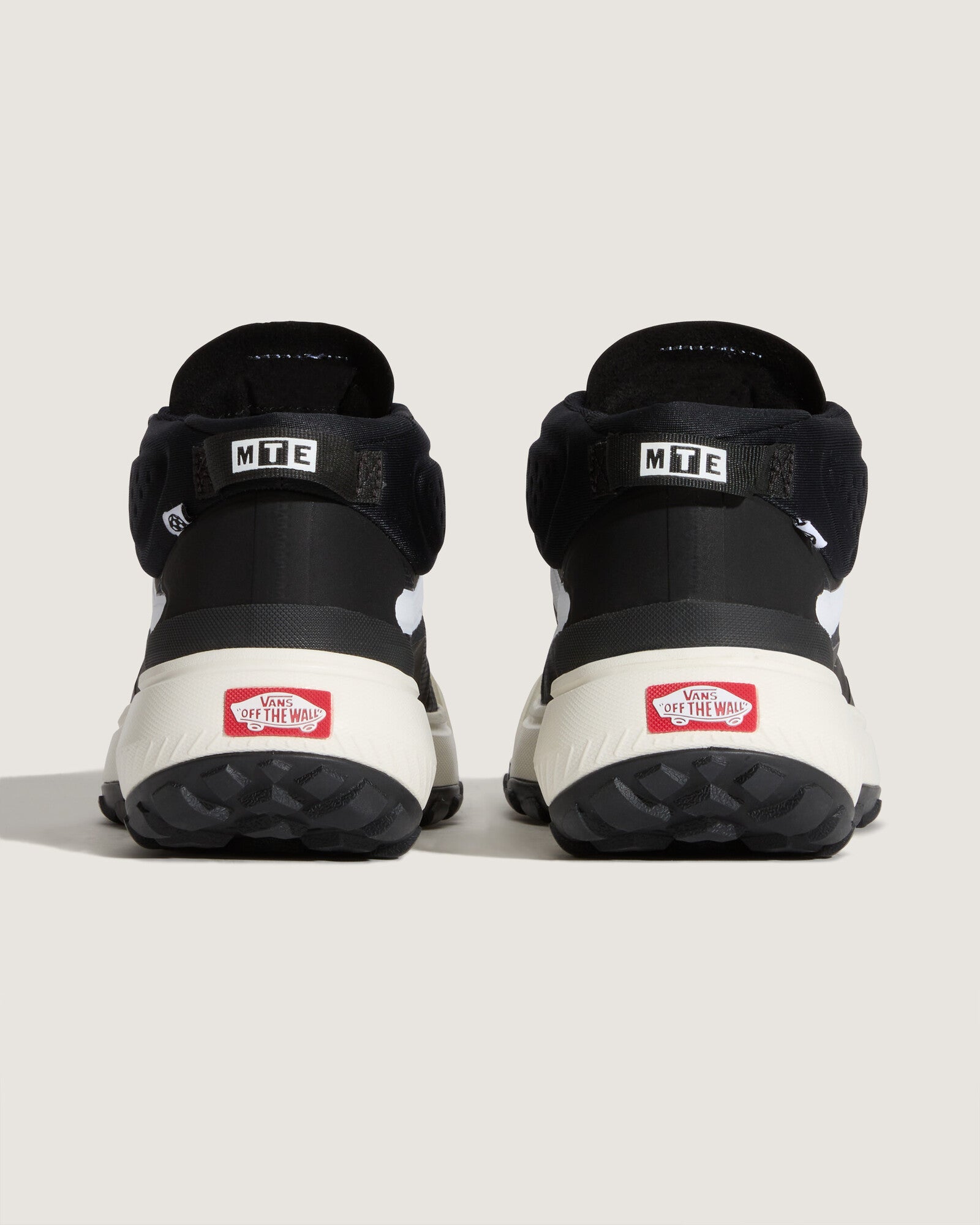 Zapatillas Crosspath Mid