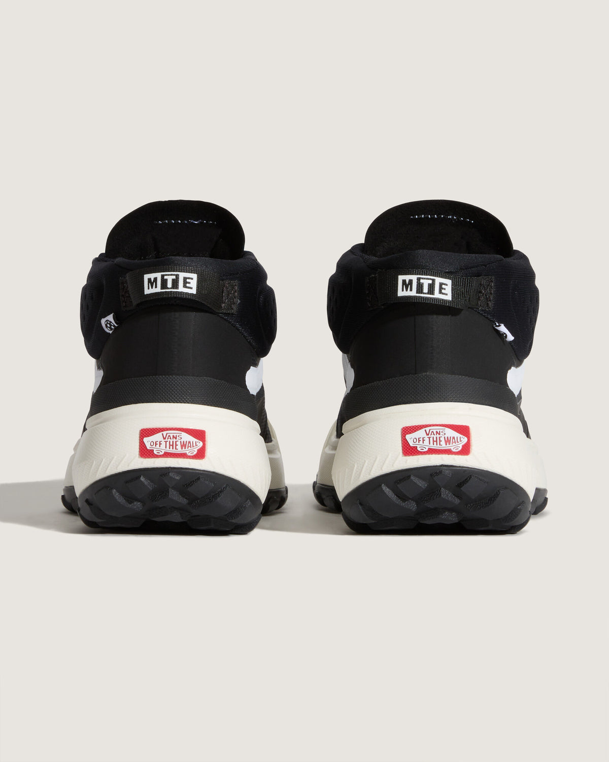 Zapatillas Crosspath Mid - 1; Zapatillas Crosspath Mid - 2; Zapatillas Crosspath Mid - 3; Zapatillas Crosspath Mid - 4; Zapatillas Crosspath Mid - 5; Zapatillas Crosspath Mid - 6; Zapatillas Crosspath Mid - 7; Zapatillas Crosspath Mid - 8; Zapatillas Crosspath Mid - 9; Zapatillas Crosspath Mid - 10