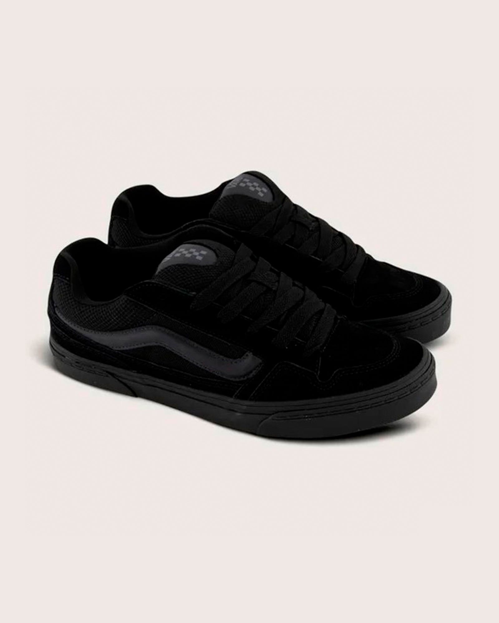 Zapatillas Caldrone - 1; Zapatillas Caldrone - 2; Zapatillas Caldrone - 3; Zapatillas Caldrone - 4; Zapatillas Caldrone - 5; Zapatillas Caldrone - 6; Zapatillas Caldrone - 7; Zapatillas Caldrone - 8; Zapatillas Caldrone - 9; Zapatillas Caldrone - 10
