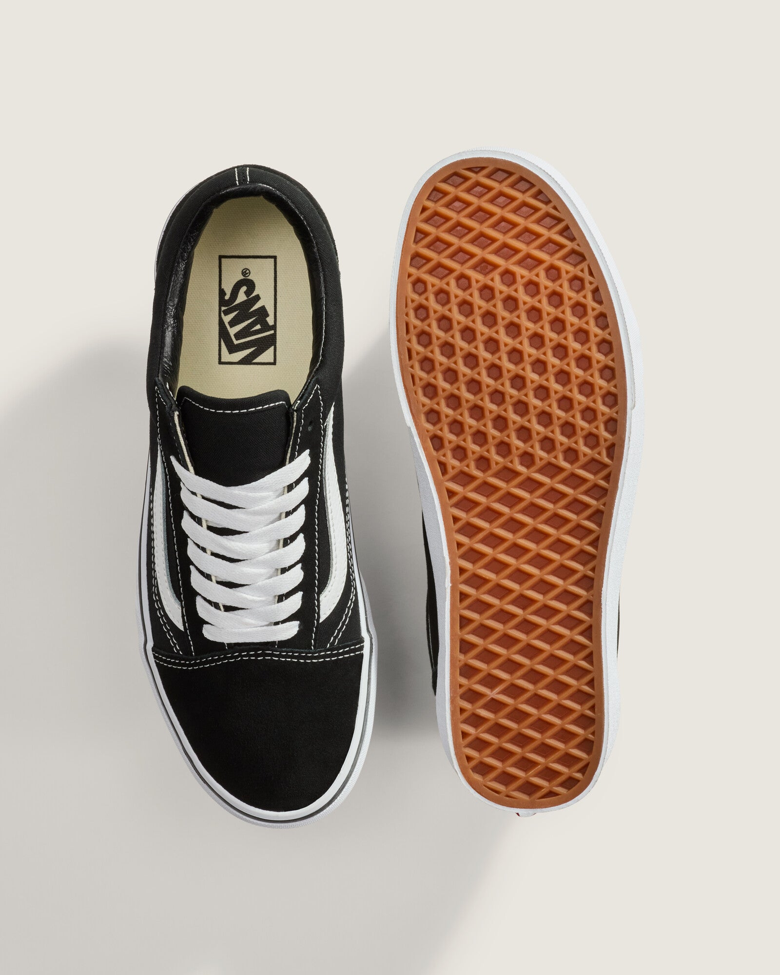 Zapatillas Vans Old Skool Black/True White - Vans