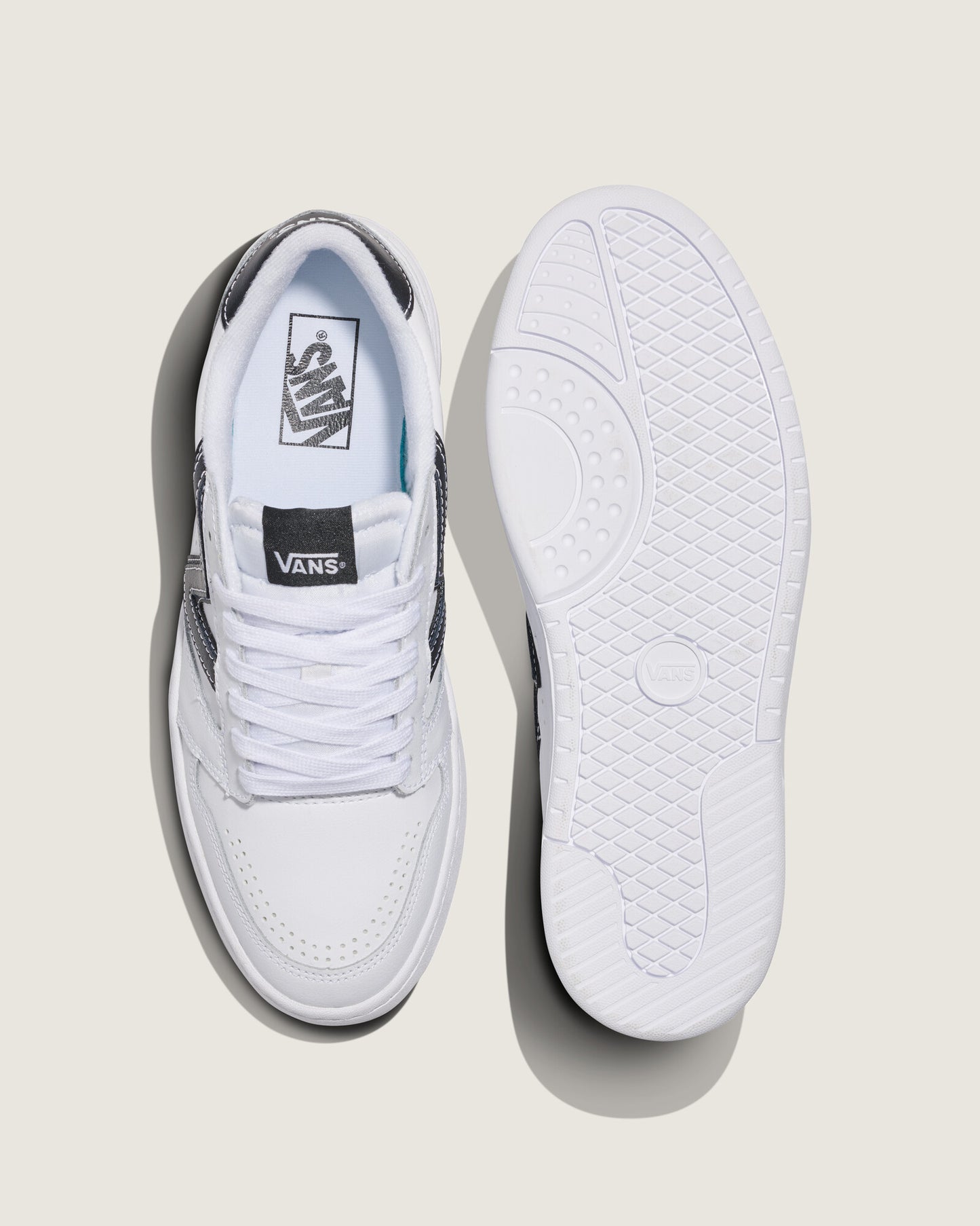 Zapatillas Lowland 2.0 - 1; Zapatillas Lowland 2.0 - 2; Zapatillas Lowland 2.0 - 3; Zapatillas Lowland 2.0 - 4; Zapatillas Lowland 2.0 - 5; Zapatillas Lowland 2.0 - 6; Zapatillas Lowland 2.0 - 7; Zapatillas Lowland 2.0 - 8; Zapatillas Lowland 2.0 - 9; Zapatillas Lowland 2.0 - 10