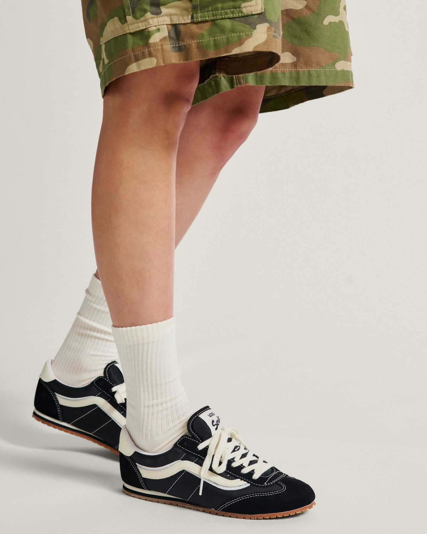 Zapatilla Super Lowpro Black