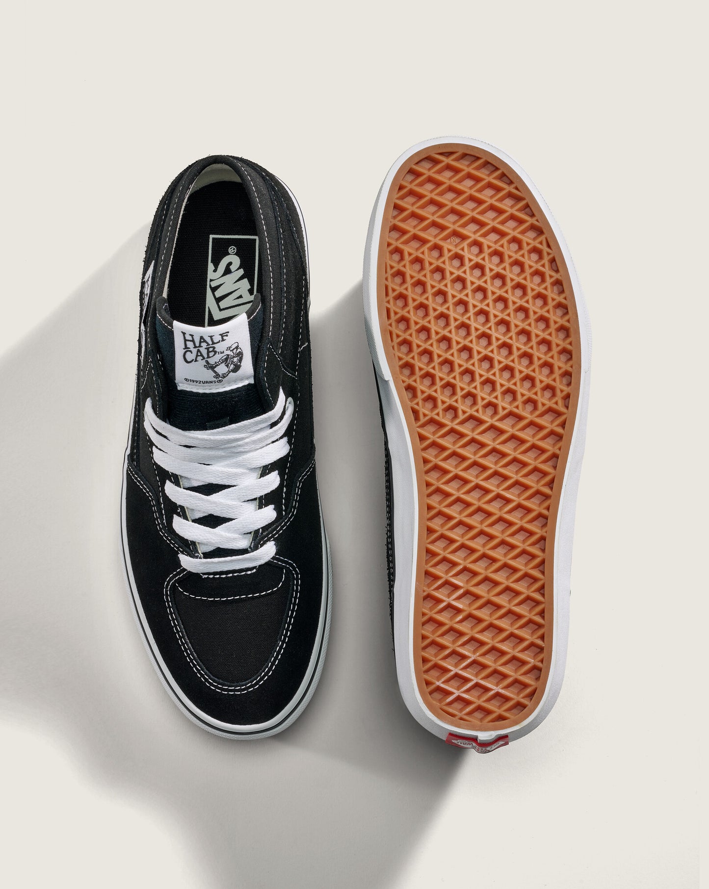 Zapatillas Half Cab Decon - 1; Zapatillas Half Cab Decon - 2; Zapatillas Half Cab Decon - 3; Zapatillas Half Cab Decon - 4; Zapatillas Half Cab Decon - 5; Zapatillas Half Cab Decon - 6; Zapatillas Half Cab Decon - 7; Zapatillas Half Cab Decon - 8; Zapatillas Half Cab Decon - 9; Zapatillas Half Cab Decon - 10