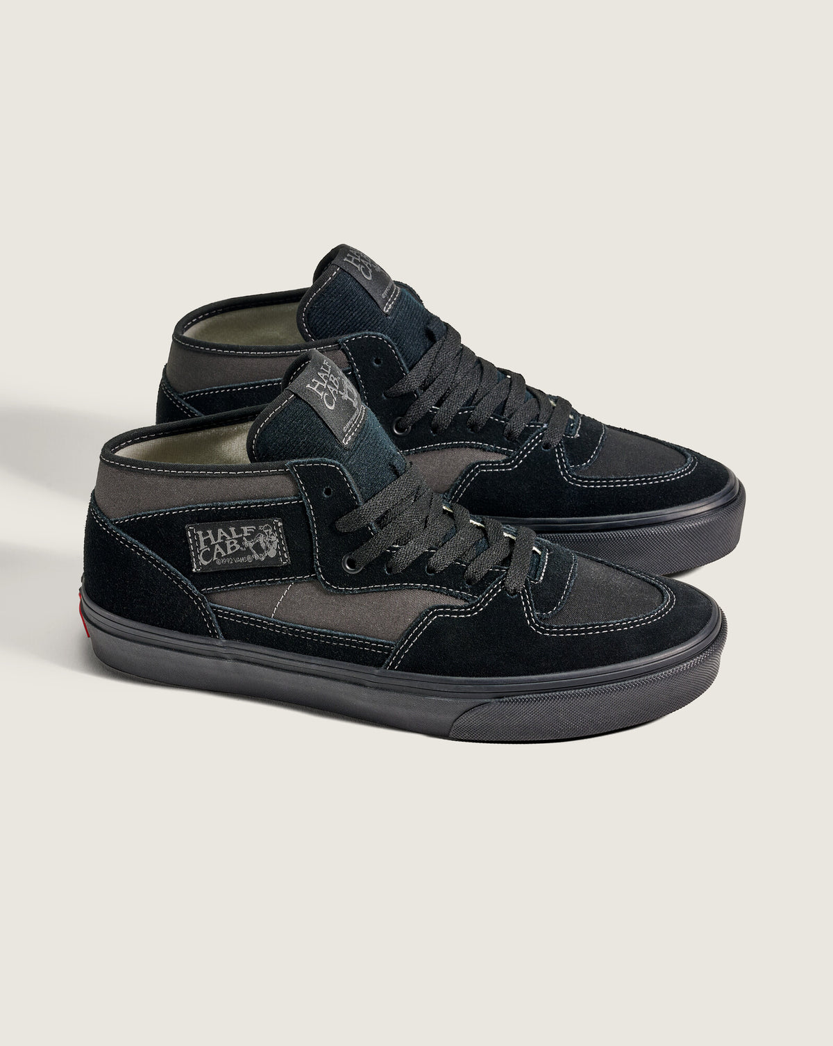 Zapatillas Half Cab Decon - 1; Zapatillas Half Cab Decon - 2; Zapatillas Half Cab Decon - 3; Zapatillas Half Cab Decon - 4; Zapatillas Half Cab Decon - 5; Zapatillas Half Cab Decon - 6; Zapatillas Half Cab Decon - 7; Zapatillas Half Cab Decon - 8; Zapatillas Half Cab Decon - 9; Zapatillas Half Cab Decon - 10