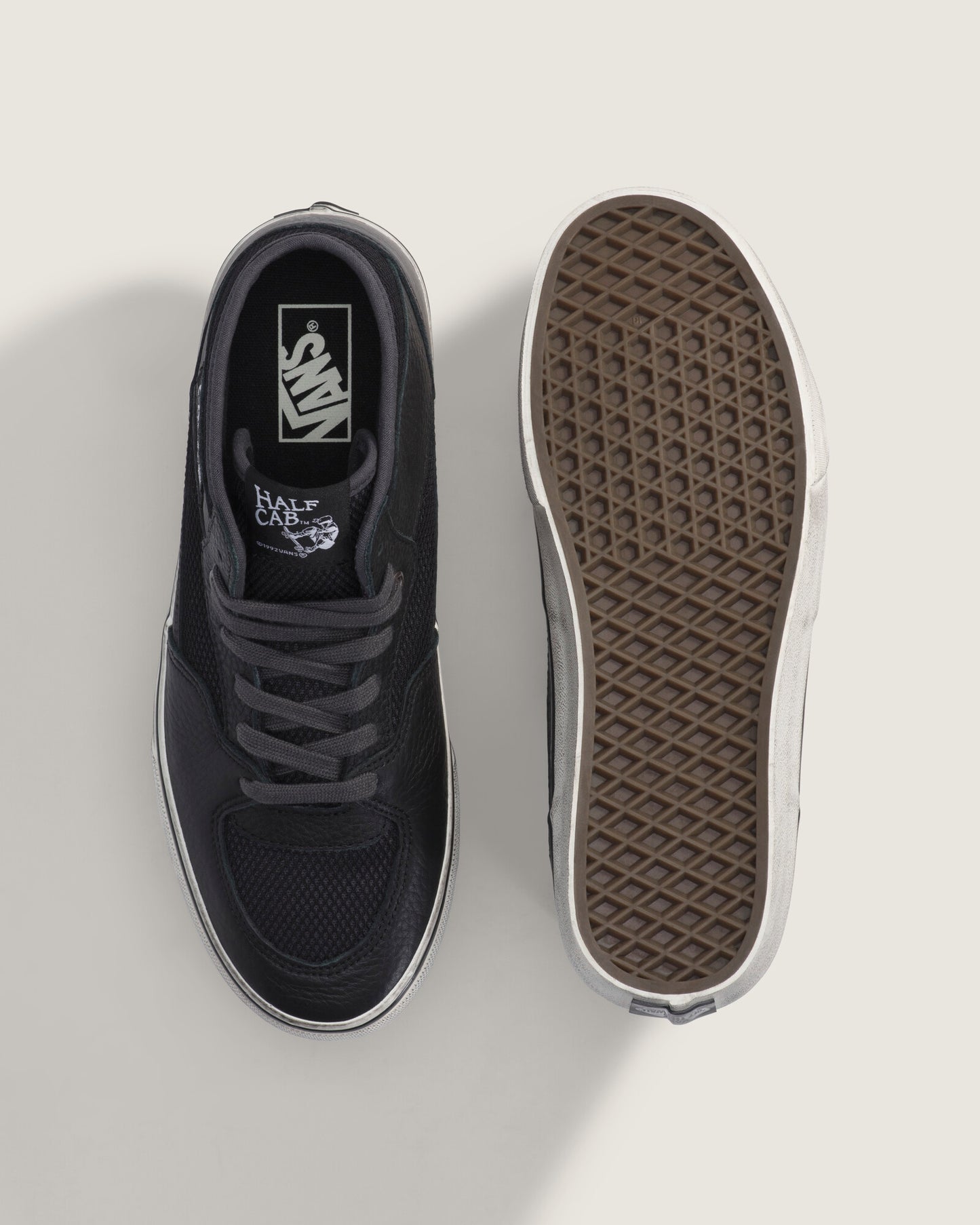 Zapatillas Half Cab Decon - 1; Zapatillas Half Cab Decon - 2; Zapatillas Half Cab Decon - 3; Zapatillas Half Cab Decon - 4; Zapatillas Half Cab Decon - 5; Zapatillas Half Cab Decon - 6; Zapatillas Half Cab Decon - 7; Zapatillas Half Cab Decon - 8; Zapatillas Half Cab Decon - 9; Zapatillas Half Cab Decon - 10
