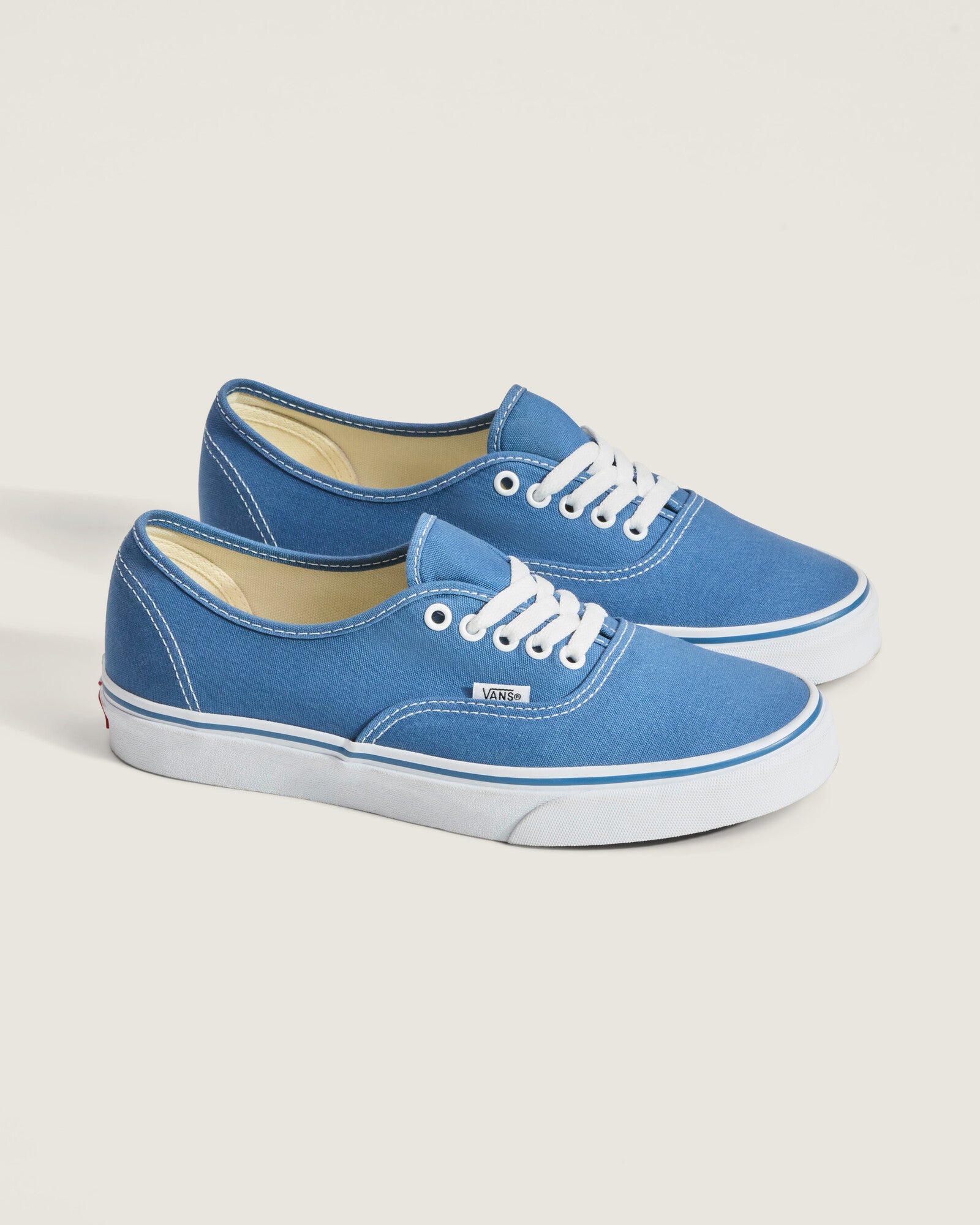 Zapatillas Authentic - 1; Zapatillas Authentic - 2; Zapatillas Authentic - 3; Zapatillas Authentic - 4; Zapatillas Authentic - 5; Zapatillas Authentic - 6; Zapatillas Authentic - 7; Zapatillas Authentic - 8; Zapatillas Authentic - 9; Zapatillas Authentic - 10