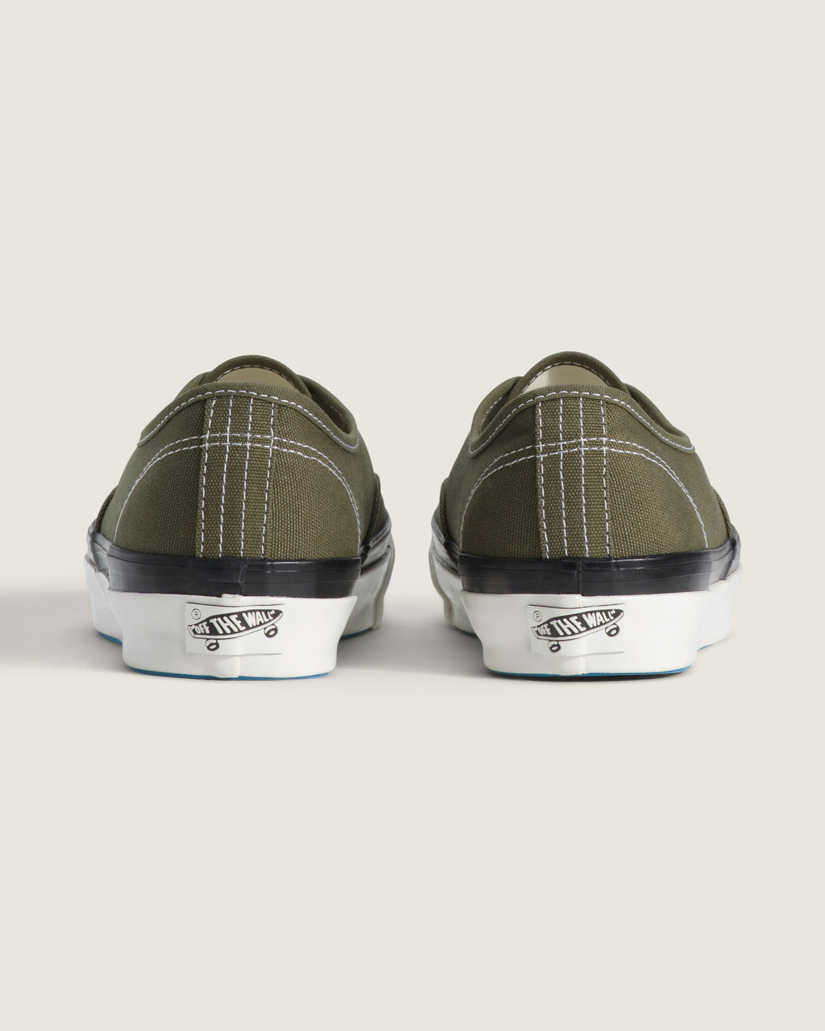 Zapatillas Premium Authentic 44 Deck - 1; Zapatillas Premium Authentic 44 Deck - 2; Zapatillas Premium Authentic 44 Deck - 3; Zapatillas Premium Authentic 44 Deck - 4; Zapatillas Premium Authentic 44 Deck - 5; Zapatillas Premium Authentic 44 Deck - 6; Zapatillas Premium Authentic 44 Deck - 7; Zapatillas Premium Authentic 44 Deck - 8; Zapatillas Premium Authentic 44 Deck - 9; Zapatillas Premium Authentic 44 Deck - 10