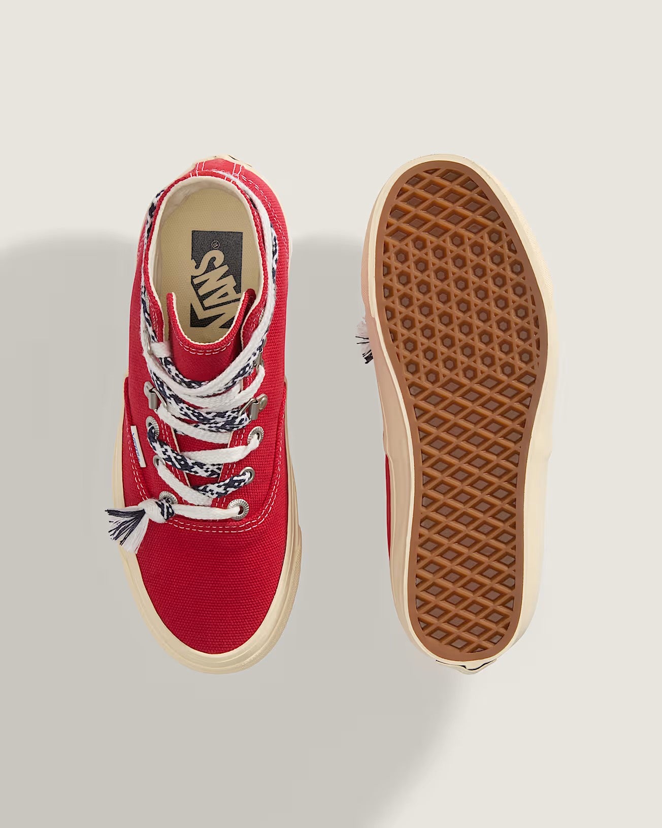 Zapatillas Premium Authentic Hi 2.0 - 1; Zapatillas Premium Authentic Hi 2.0 - 2; Zapatillas Premium Authentic Hi 2.0 - 3; Zapatillas Premium Authentic Hi 2.0 - 4; Zapatillas Premium Authentic Hi 2.0 - 5; Zapatillas Premium Authentic Hi 2.0 - 6; Zapatillas Premium Authentic Hi 2.0 - 7; Zapatillas Premium Authentic Hi 2.0 - 8; Zapatillas Premium Authentic Hi 2.0 - 9; Zapatillas Premium Authentic Hi 2.0 - 10