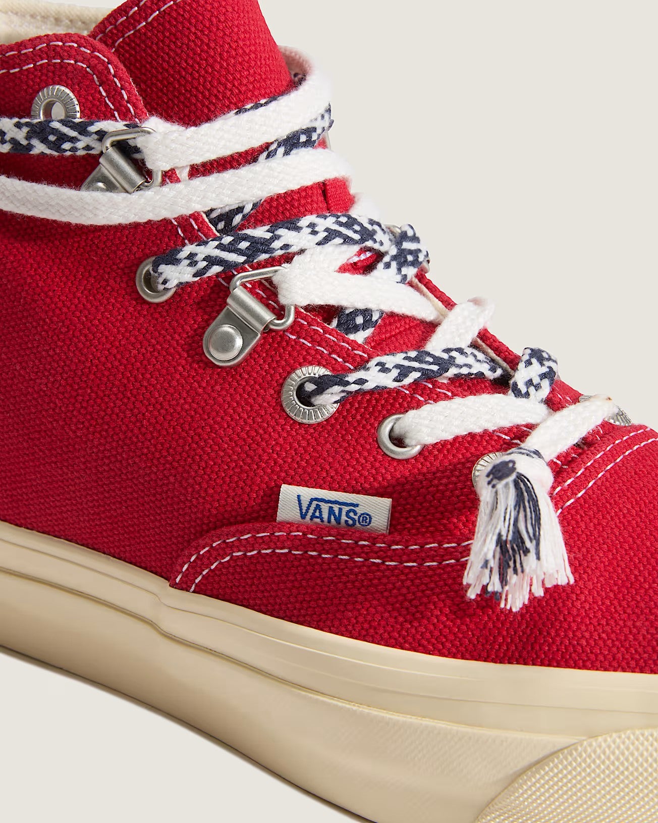 Zapatillas Premium Authentic Hi 2.0 - 1; Zapatillas Premium Authentic Hi 2.0 - 2; Zapatillas Premium Authentic Hi 2.0 - 3; Zapatillas Premium Authentic Hi 2.0 - 4; Zapatillas Premium Authentic Hi 2.0 - 5; Zapatillas Premium Authentic Hi 2.0 - 6; Zapatillas Premium Authentic Hi 2.0 - 7; Zapatillas Premium Authentic Hi 2.0 - 8; Zapatillas Premium Authentic Hi 2.0 - 9; Zapatillas Premium Authentic Hi 2.0 - 10
