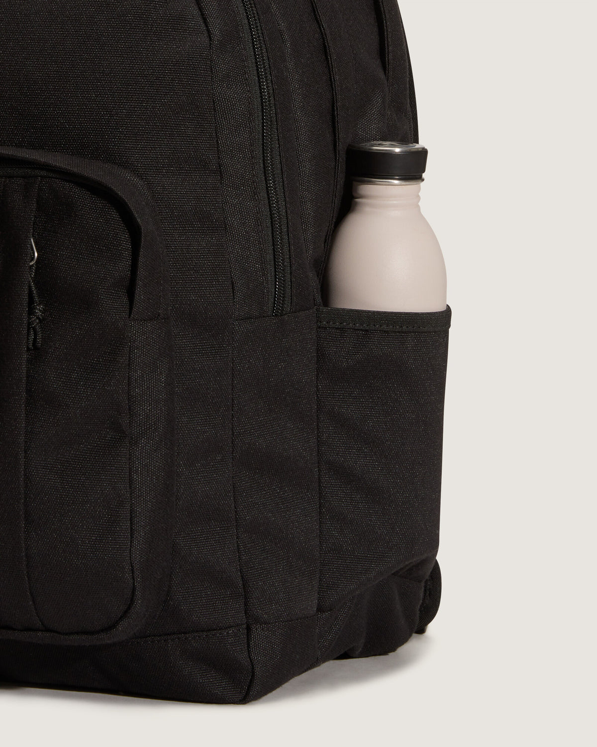 Mochila Old Skool Trek - 1; Mochila Old Skool Trek - 2; Mochila Old Skool Trek - 3; Mochila Old Skool Trek - 4; Mochila Old Skool Trek - 5; Mochila Old Skool Trek - 6; Mochila Old Skool Trek - 7; Mochila Old Skool Trek - 8; Mochila Old Skool Trek - 9; Mochila Old Skool Trek - 10
