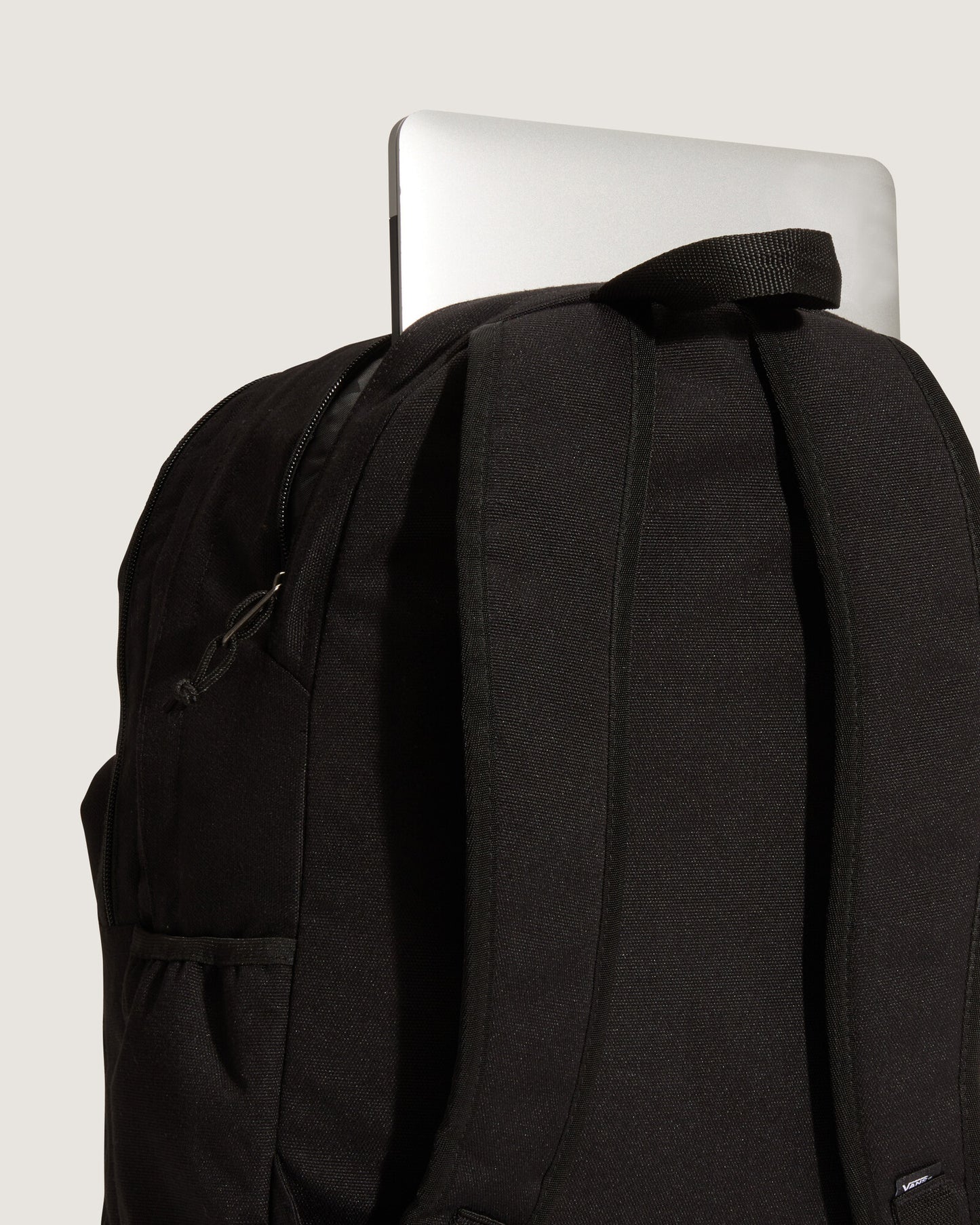 Mochila Old Skool Trek - 1; Mochila Old Skool Trek - 2; Mochila Old Skool Trek - 3; Mochila Old Skool Trek - 4; Mochila Old Skool Trek - 5; Mochila Old Skool Trek - 6; Mochila Old Skool Trek - 7; Mochila Old Skool Trek - 8; Mochila Old Skool Trek - 9; Mochila Old Skool Trek - 10