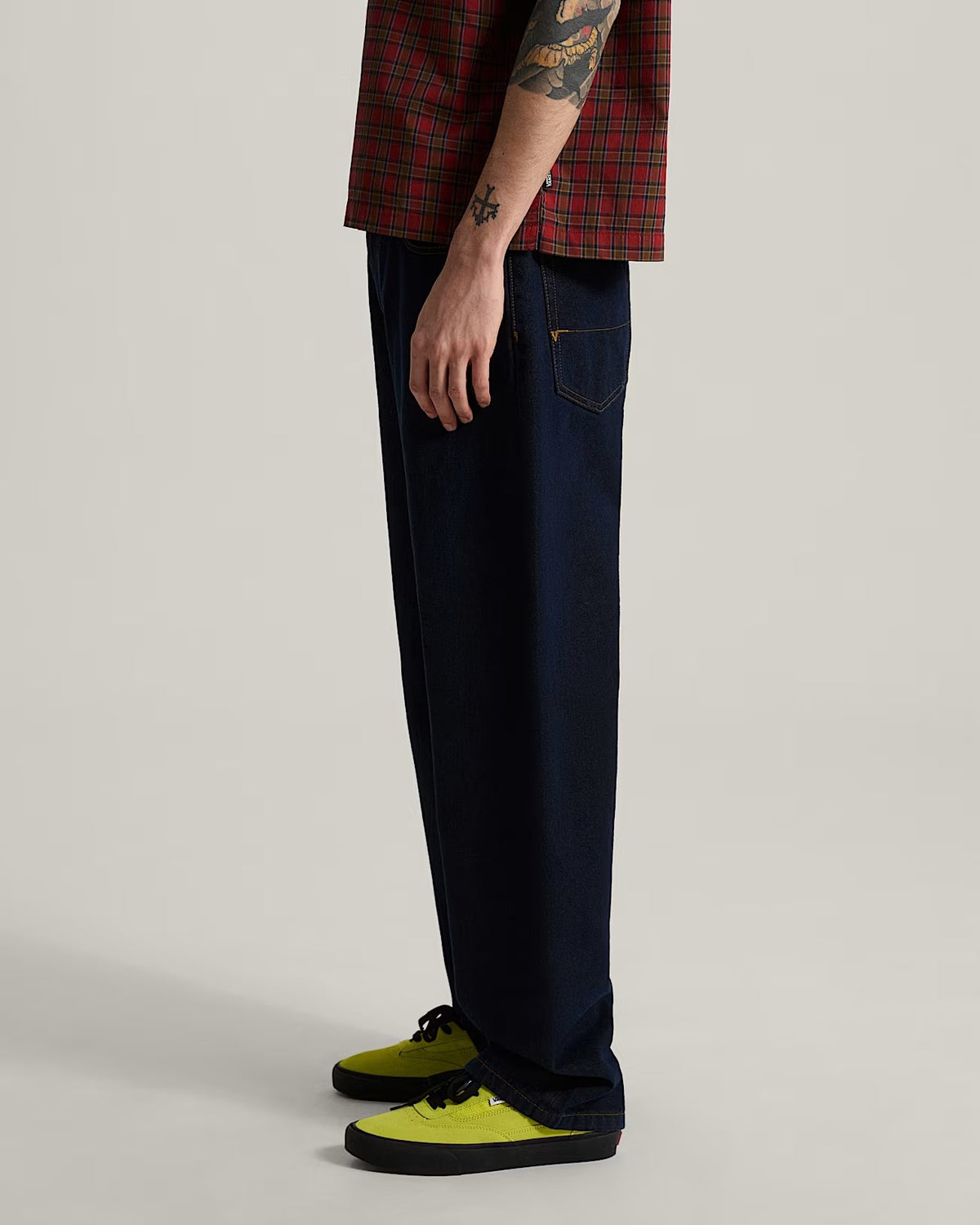 Pantalón Check-5 Loose Denim - 1; Pantalón Check-5 Loose Denim - 2; Pantalón Check-5 Loose Denim - 3; Pantalón Check-5 Loose Denim - 4; Pantalón Check-5 Loose Denim - 5; Pantalón Check-5 Loose Denim - 6; Pantalón Check-5 Loose Denim - 7; Pantalón Check-5 Loose Denim - 8; Pantalón Check-5 Loose Denim - 9; Pantalón Check-5 Loose Denim - 10