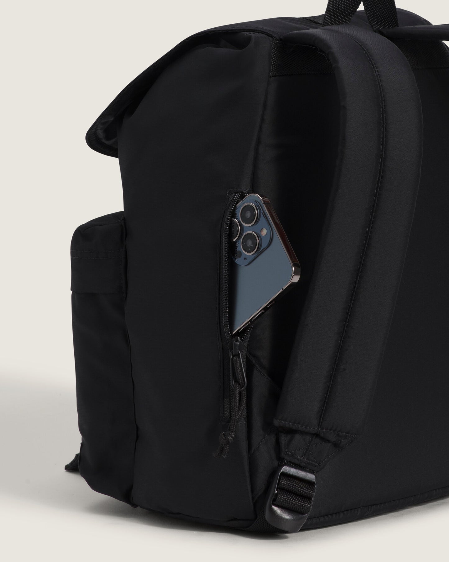 Mochila Scatter - 1; Mochila Scatter - 2; Mochila Scatter - 3; Mochila Scatter - 4; Mochila Scatter - 5; Mochila Scatter - 6; Mochila Scatter - 7; Mochila Scatter - 8; Mochila Scatter - 9; Mochila Scatter - 10
