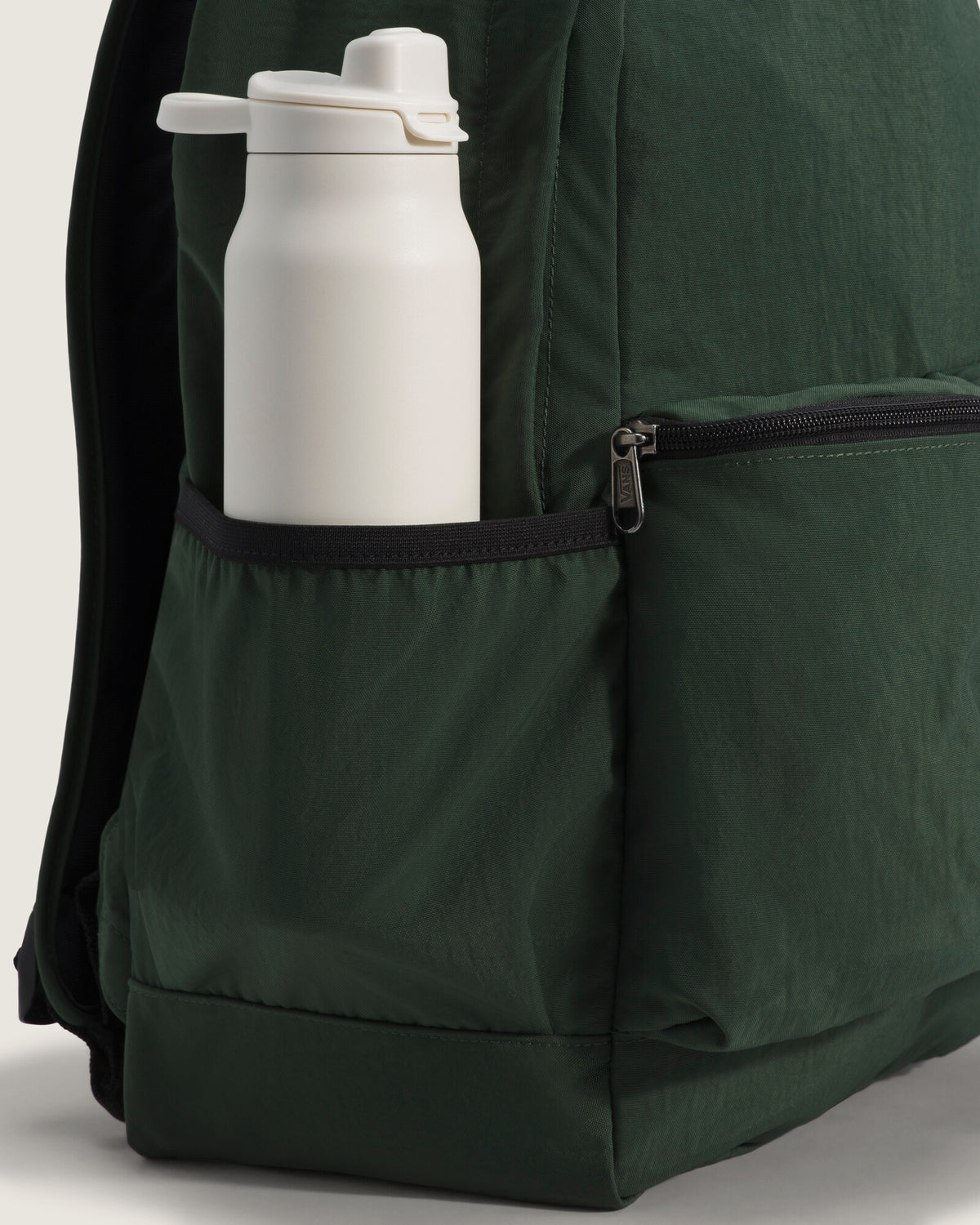 Mochila Off The Wall - 1; Mochila Off The Wall - 2; Mochila Off The Wall - 3; Mochila Off The Wall - 4; Mochila Off The Wall - 5; Mochila Off The Wall - 6; Mochila Off The Wall - 7; Mochila Off The Wall - 8; Mochila Off The Wall - 9; Mochila Off The Wall - 10