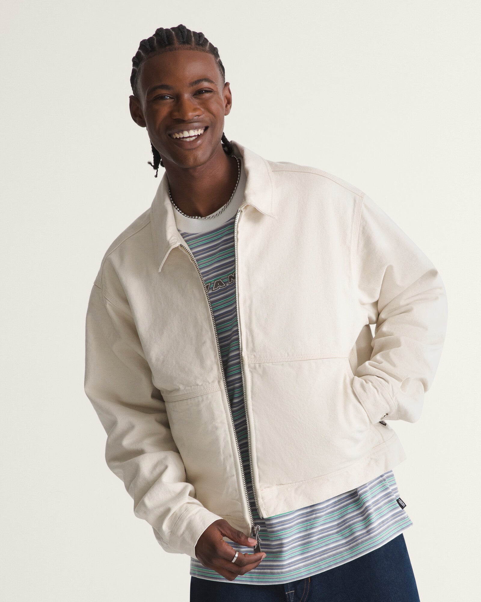 Casaca Denim Station - 1; Casaca Denim Station - 2; Casaca Denim Station - 3; Casaca Denim Station - 4; Casaca Denim Station - 5; Casaca Denim Station - 6; Casaca Denim Station - 7; Casaca Denim Station - 8; Casaca Denim Station - 9; Casaca Denim Station - 10