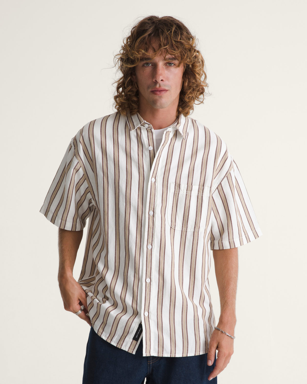 Camisa Manga Corta Lawson Stripe - 1; Camisa Manga Corta Lawson Stripe - 2; Camisa Manga Corta Lawson Stripe - 3; Camisa Manga Corta Lawson Stripe - 4; Camisa Manga Corta Lawson Stripe - 5; Camisa Manga Corta Lawson Stripe - 6; Camisa Manga Corta Lawson Stripe - 7; Camisa Manga Corta Lawson Stripe - 8; Camisa Manga Corta Lawson Stripe - 9; Camisa Manga Corta Lawson Stripe - 10