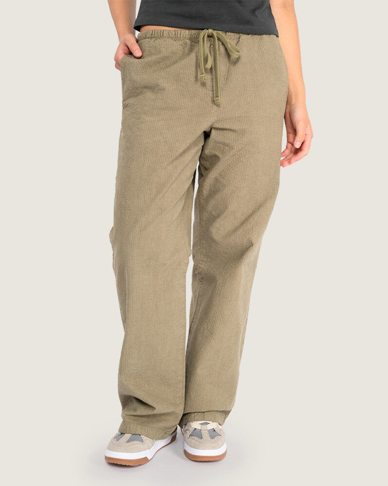 Pantalón Eunice Elastic - 1; Pantalón Eunice Elastic - 2; Pantalón Eunice Elastic - 3; Pantalón Eunice Elastic - 4; Pantalón Eunice Elastic - 5; Pantalón Eunice Elastic - 6; Pantalón Eunice Elastic - 7; Pantalón Eunice Elastic - 8; Pantalón Eunice Elastic - 9; Pantalón Eunice Elastic - 10
