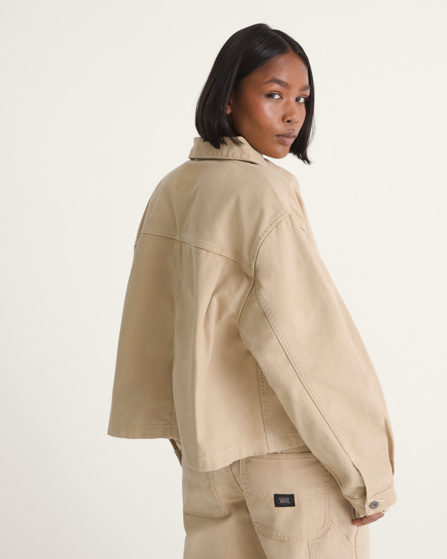 Casaca Emily Boxy Workwear - 1; Casaca Emily Boxy Workwear - 2; Casaca Emily Boxy Workwear - 3; Casaca Emily Boxy Workwear - 4; Casaca Emily Boxy Workwear - 5; Casaca Emily Boxy Workwear - 6; Casaca Emily Boxy Workwear - 7; Casaca Emily Boxy Workwear - 8; Casaca Emily Boxy Workwear - 9; Casaca Emily Boxy Workwear - 10