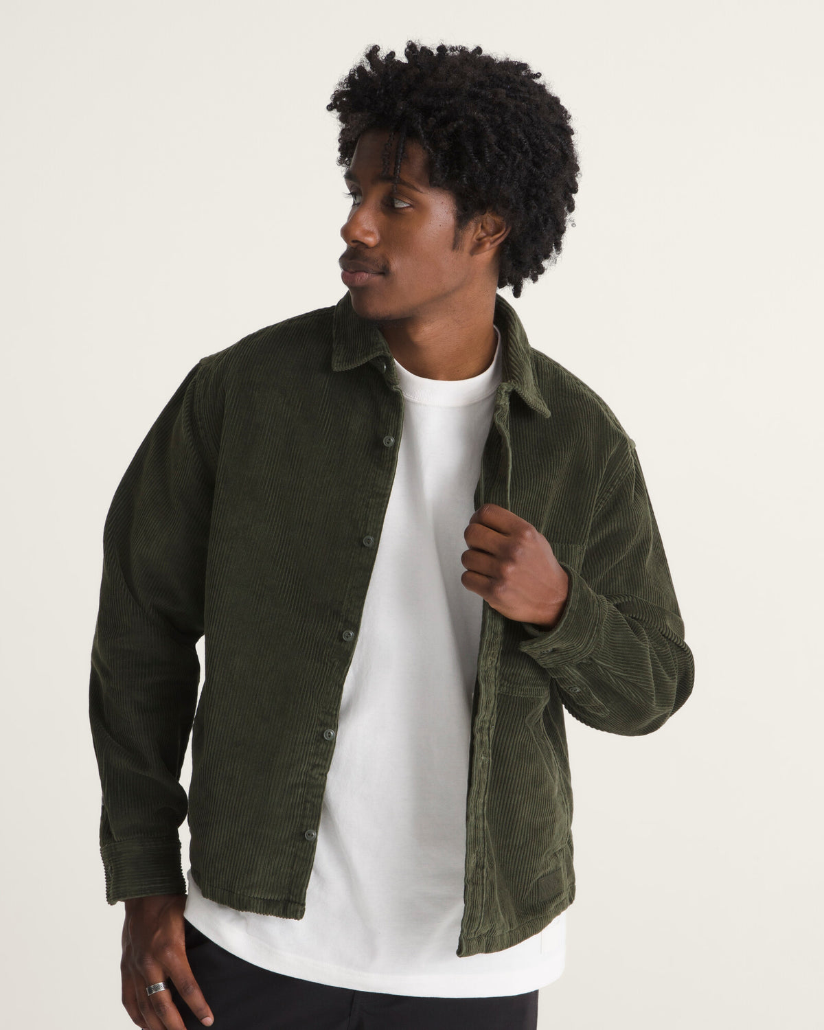 Sobrecamisa Martinez Cord - 1; Sobrecamisa Martinez Cord - 2; Sobrecamisa Martinez Cord - 3; Sobrecamisa Martinez Cord - 4; Sobrecamisa Martinez Cord - 5; Sobrecamisa Martinez Cord - 6; Sobrecamisa Martinez Cord - 7; Sobrecamisa Martinez Cord - 8; Sobrecamisa Martinez Cord - 9; Sobrecamisa Martinez Cord - 10