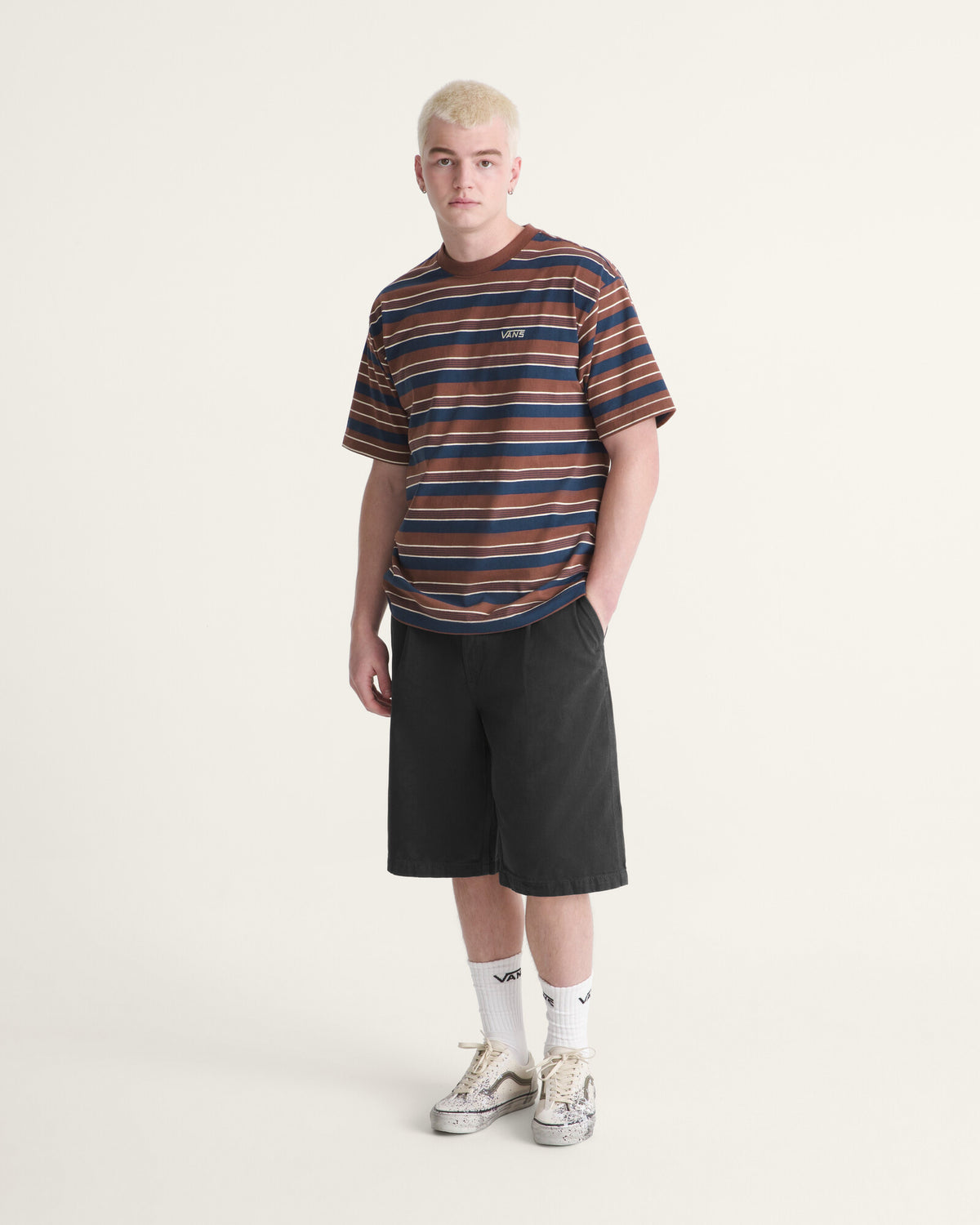 Short Authentic Chino Baggy - 1; Short Authentic Chino Baggy - 2; Short Authentic Chino Baggy - 3; Short Authentic Chino Baggy - 4; Short Authentic Chino Baggy - 5; Short Authentic Chino Baggy - 6; Short Authentic Chino Baggy - 7; Short Authentic Chino Baggy - 8; Short Authentic Chino Baggy - 9; Short Authentic Chino Baggy - 10