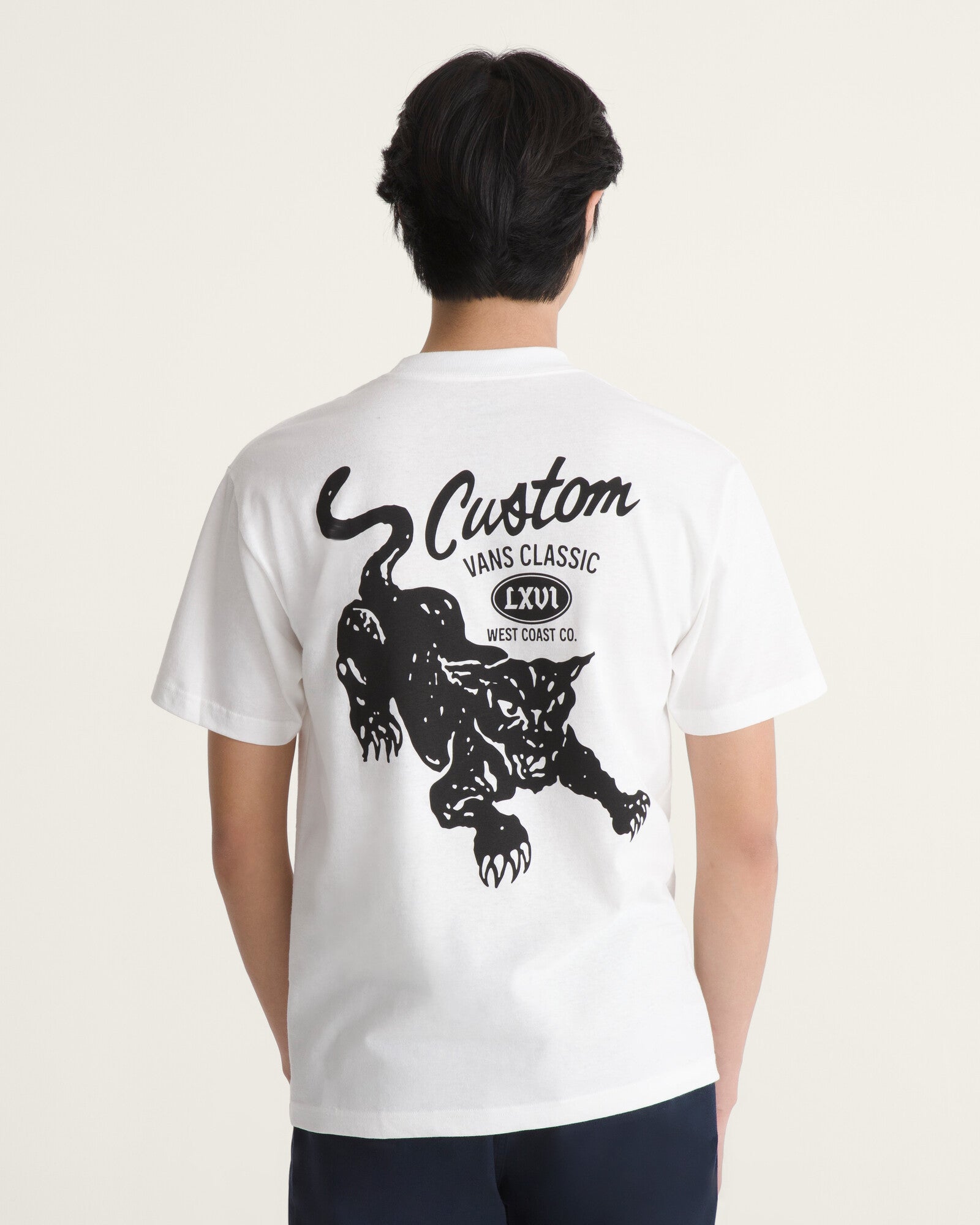 Polo Manga Corta Custom Cat - 1; Polo Manga Corta Custom Cat - 2; Polo Manga Corta Custom Cat - 3; Polo Manga Corta Custom Cat - 4; Polo Manga Corta Custom Cat - 5; Polo Manga Corta Custom Cat - 6; Polo Manga Corta Custom Cat - 7; Polo Manga Corta Custom Cat - 8; Polo Manga Corta Custom Cat - 9; Polo Manga Corta Custom Cat - 10