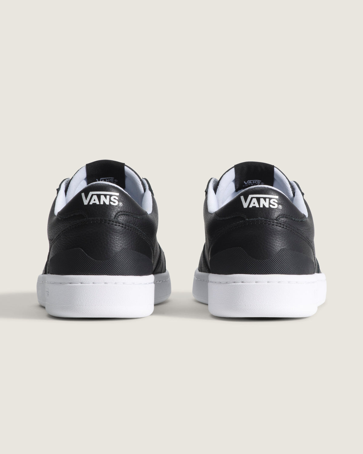 Zapatillas Court Low - 1; Zapatillas Court Low - 2; Zapatillas Court Low - 3; Zapatillas Court Low - 4; Zapatillas Court Low - 5; Zapatillas Court Low - 6; Zapatillas Court Low - 7; Zapatillas Court Low - 8; Zapatillas Court Low - 9; Zapatillas Court Low - 10