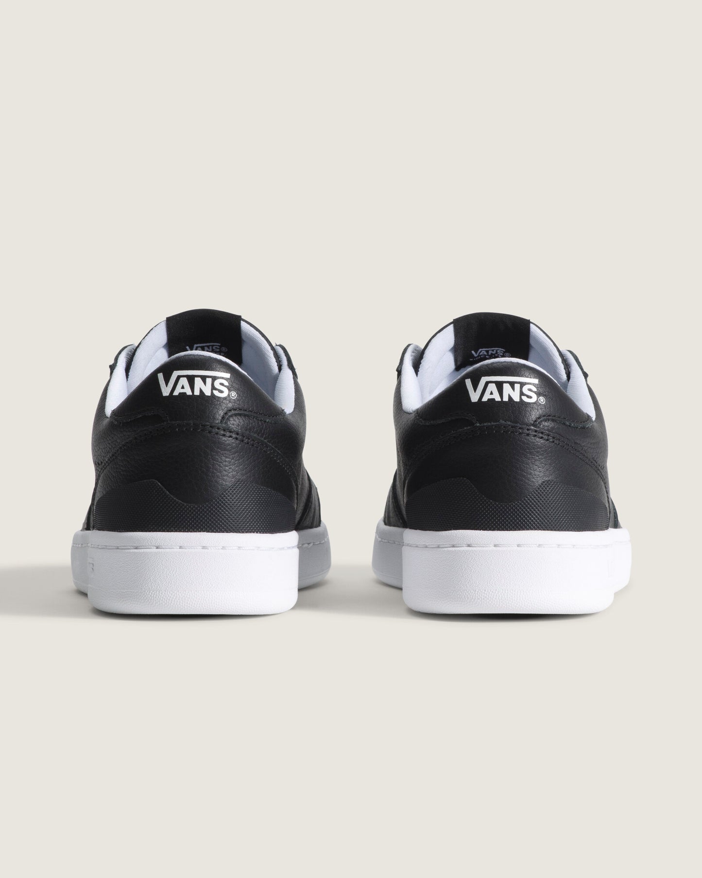 Zapatillas Court Low - 1; Zapatillas Court Low - 2; Zapatillas Court Low - 3; Zapatillas Court Low - 4; Zapatillas Court Low - 5; Zapatillas Court Low - 6; Zapatillas Court Low - 7; Zapatillas Court Low - 8; Zapatillas Court Low - 9; Zapatillas Court Low - 10