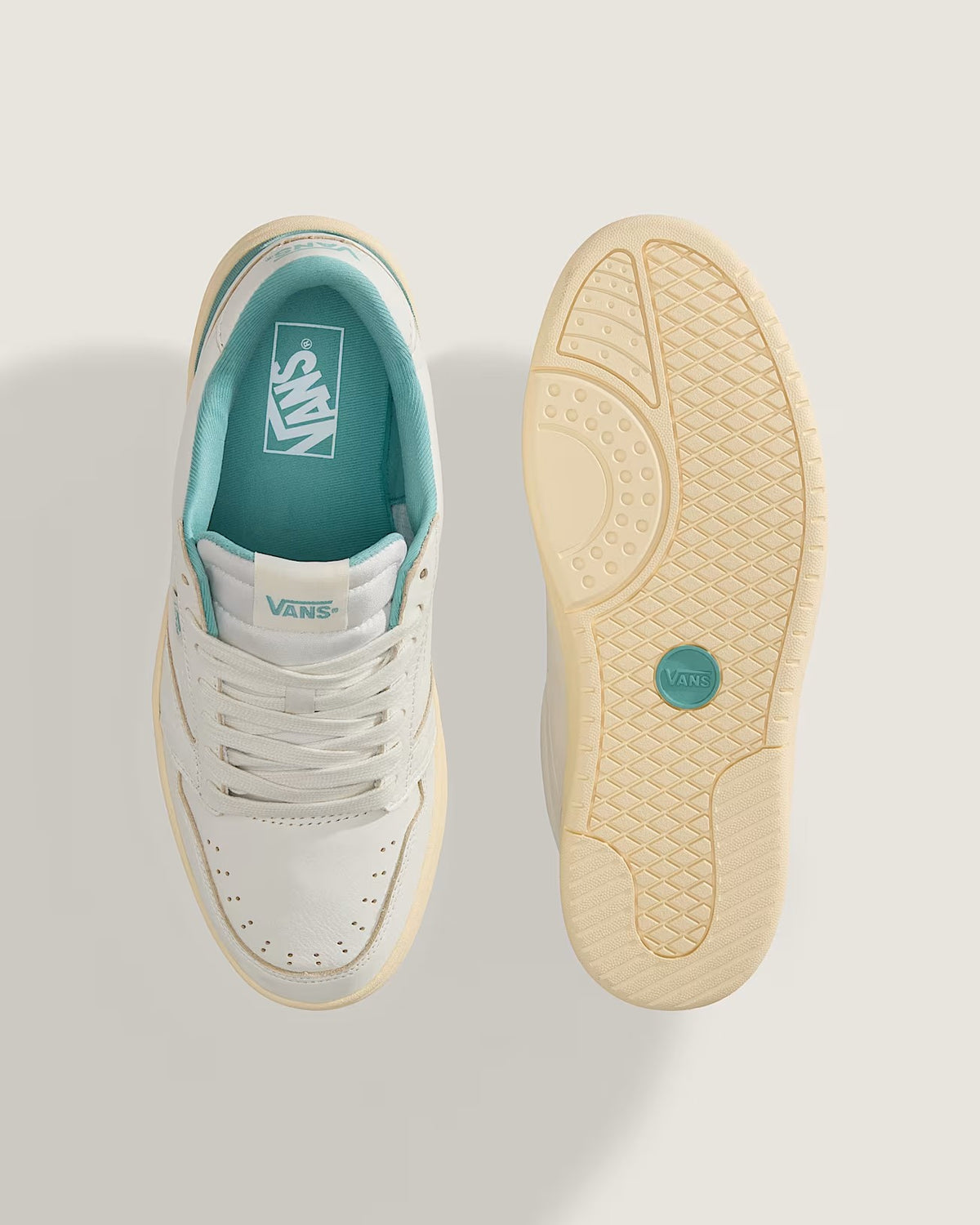 Zapatillas Court Low - 1; Zapatillas Court Low - 2; Zapatillas Court Low - 3; Zapatillas Court Low - 4; Zapatillas Court Low - 5; Zapatillas Court Low - 6; Zapatillas Court Low - 7; Zapatillas Court Low - 8; Zapatillas Court Low - 9; Zapatillas Court Low - 10
