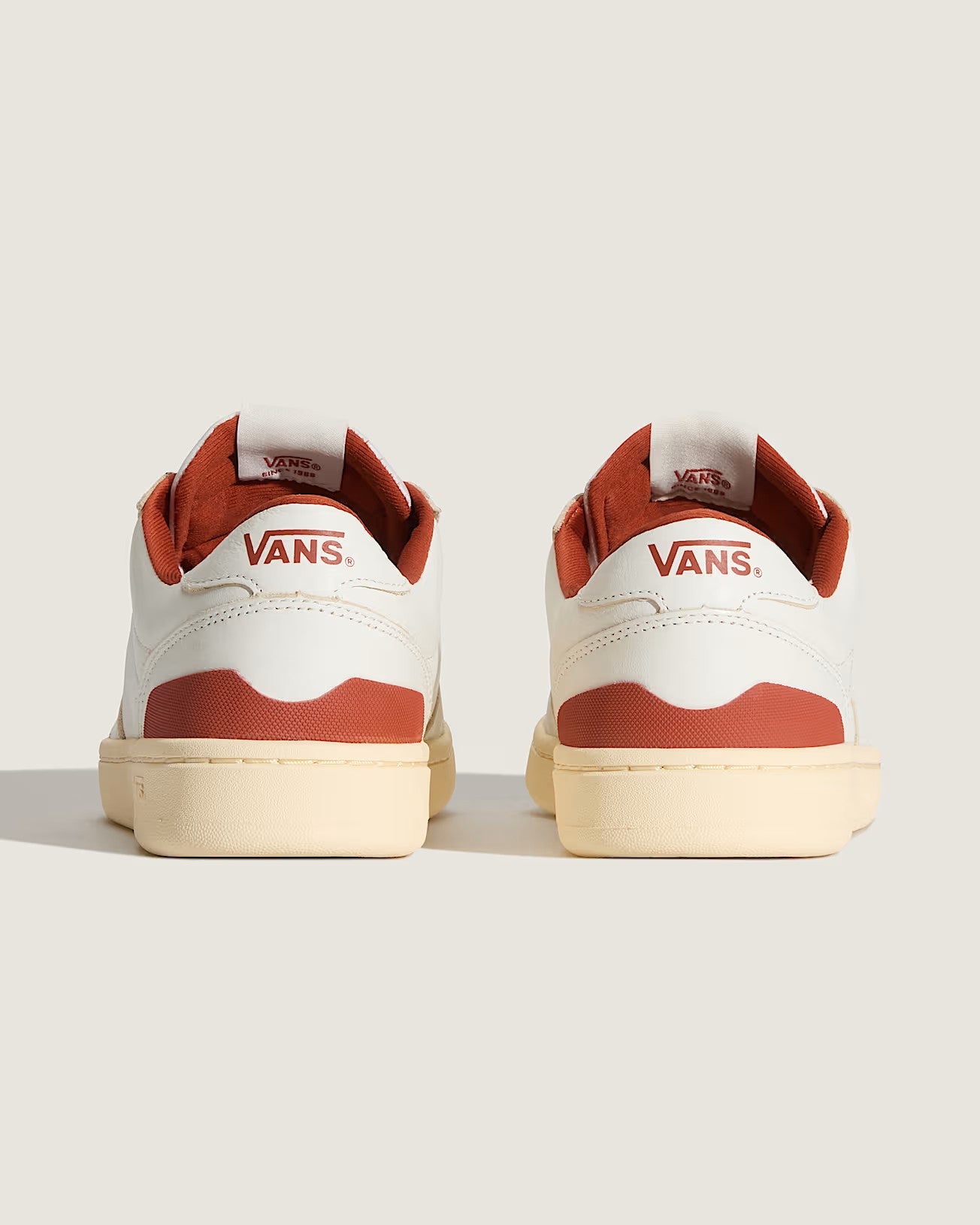 Zapatillas Court Low - 1; Zapatillas Court Low - 2; Zapatillas Court Low - 3; Zapatillas Court Low - 4; Zapatillas Court Low - 5; Zapatillas Court Low - 6; Zapatillas Court Low - 7; Zapatillas Court Low - 8; Zapatillas Court Low - 9; Zapatillas Court Low - 10