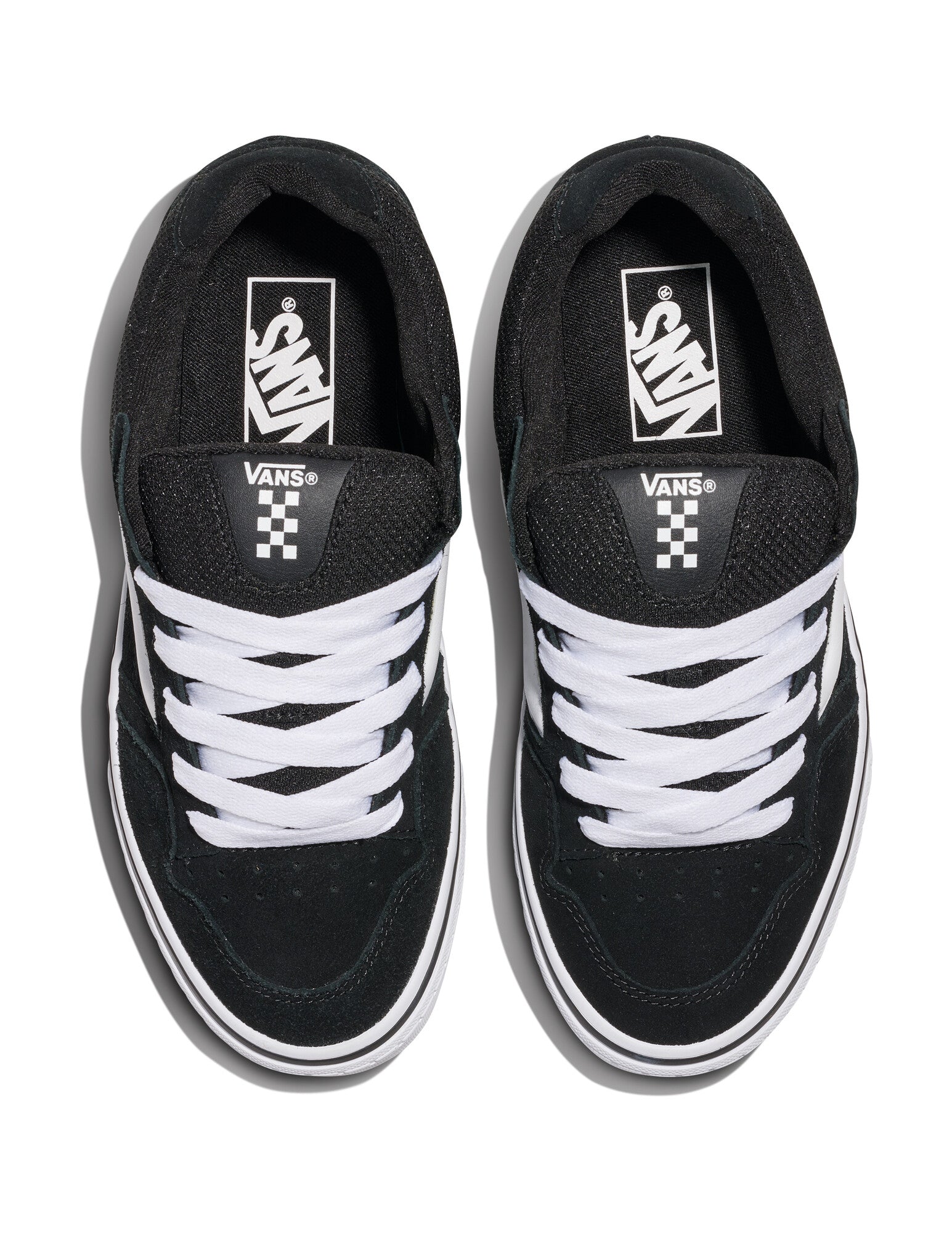 Zapatillas Caldrone - 1; Zapatillas Caldrone - 2; Zapatillas Caldrone - 3; Zapatillas Caldrone - 4; Zapatillas Caldrone - 5; Zapatillas Caldrone - 6; Zapatillas Caldrone - 7; Zapatillas Caldrone - 8; Zapatillas Caldrone - 9; Zapatillas Caldrone - 10