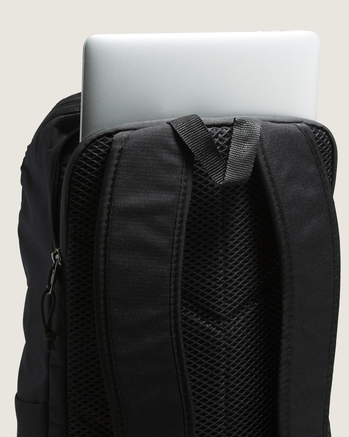 Mochila Obstacle Skatepack - 1; Mochila Obstacle Skatepack - 2; Mochila Obstacle Skatepack - 3; Mochila Obstacle Skatepack - 4; Mochila Obstacle Skatepack - 5; Mochila Obstacle Skatepack - 6; Mochila Obstacle Skatepack - 7; Mochila Obstacle Skatepack - 8; Mochila Obstacle Skatepack - 9; Mochila Obstacle Skatepack - 10